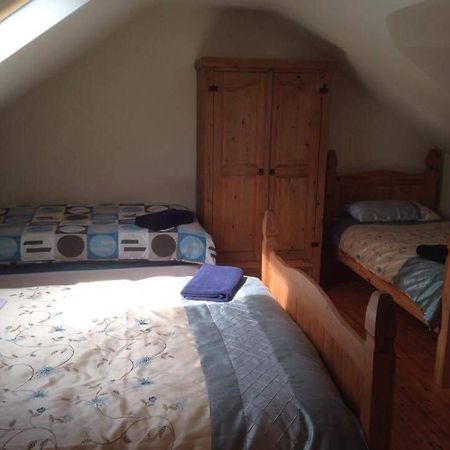 Tara House Bed & Breakfast Баликасъл Екстериор снимка
