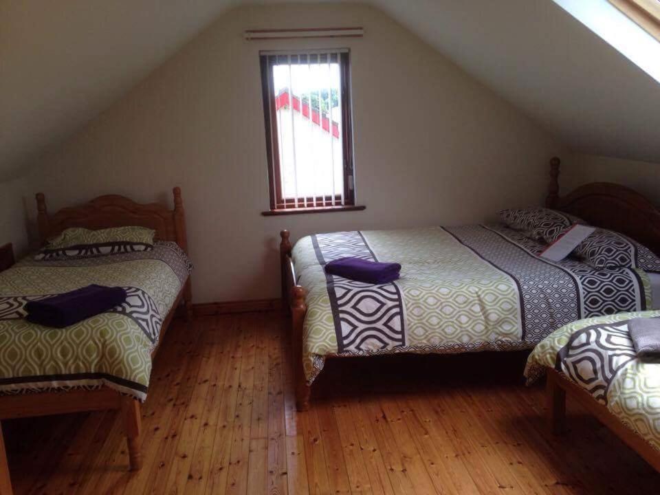 Tara House Bed & Breakfast Баликасъл Екстериор снимка